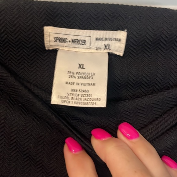 Spring & Mercer Pull-on Black Pants Size XL Never Worn Straight Leg - Picture 8 of 11